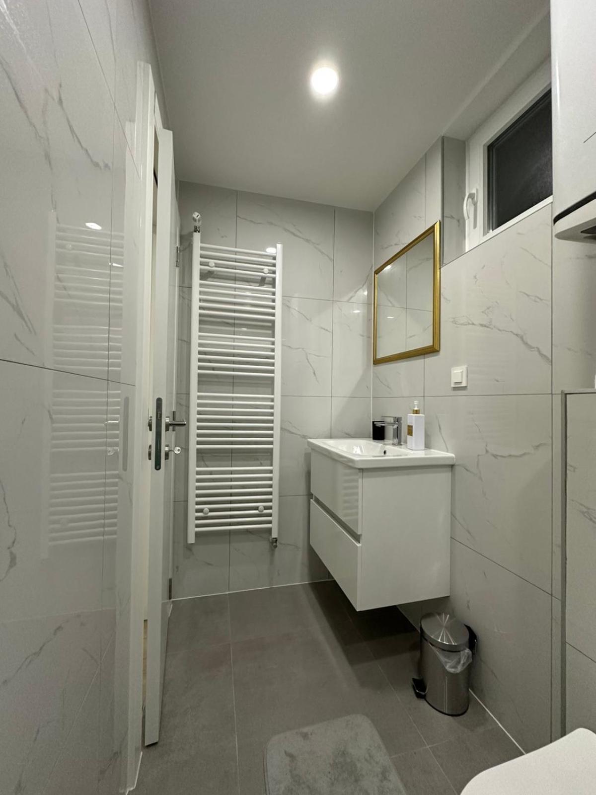 Cibalae Residence Vinkovci Exterior photo
